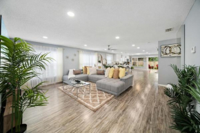 Relaxing four bedroom get away built for long stays, Orlando